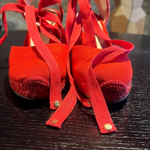 Stuart Witezman red wedge espadrilles. Good used condition. Size 8. - Picture 3 of 8